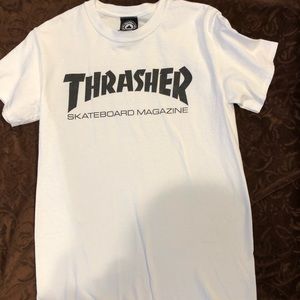 A white thrasher shirt.